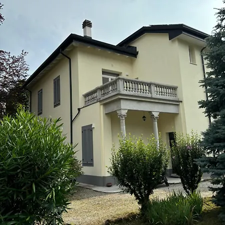 Red Leaf Vakantiehuis Como